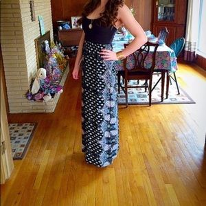 Black and paisley print maxi dress (size: M)
